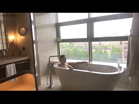 ❤️ Banget babe passionately jerking mati dheweke pus ing jedhing Saru rusia ing kita  ❌️❤
